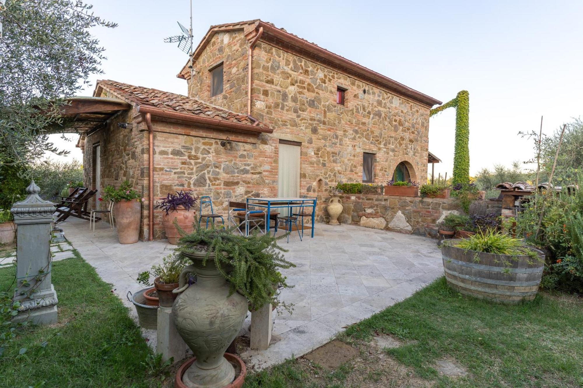 Il Poggio Dell'Eremita Apartment Rigomagno ภายนอก รูปภาพ