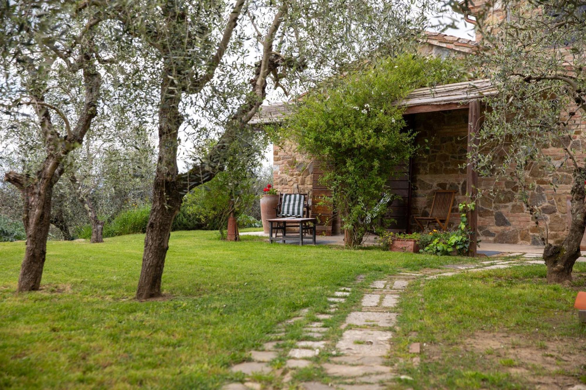 Il Poggio Dell'Eremita Apartment Rigomagno ภายนอก รูปภาพ
